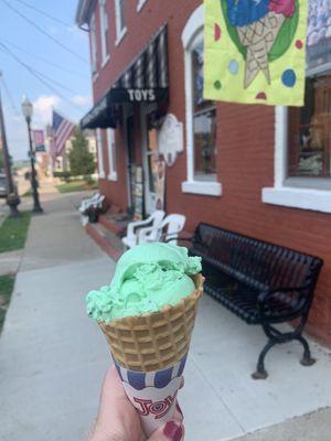 Mint chip ice cream