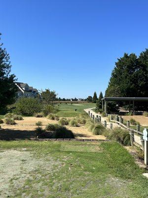 Tee box for a hole with par 3