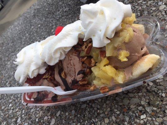 Banana split with chocolate custard