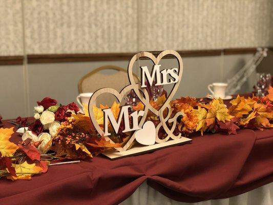 A wedding in our Garnet Room!