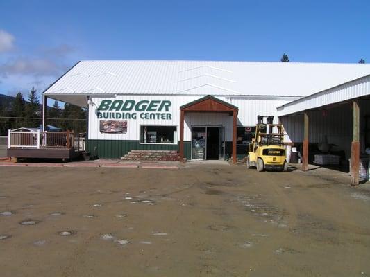 Badger Building Center