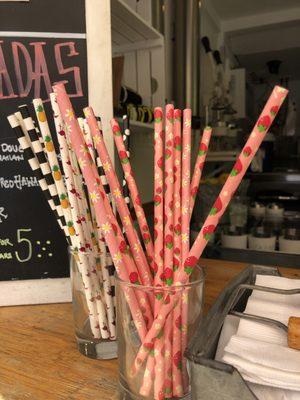 Cute paper straws