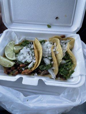 Tacos, carnitas, carne asada, al pastor