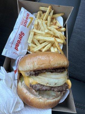 Best in n out I've been to in awhile.