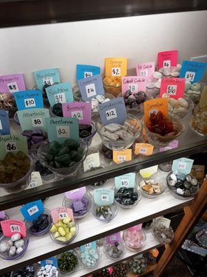 Wide selection of fairly priced stones.