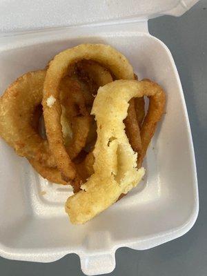 Raw onion rings