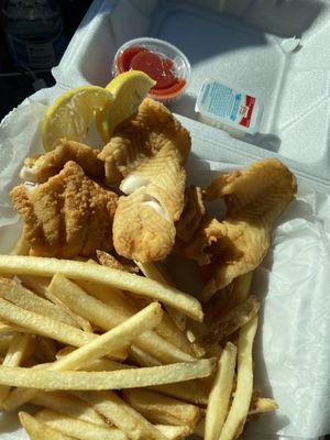 Grouper basket w/fries