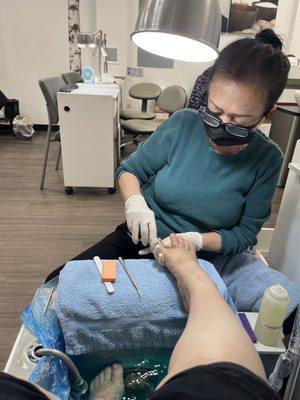 Maria doing my pedi, she was the one who did my gel manicure during my last visit here at this salon