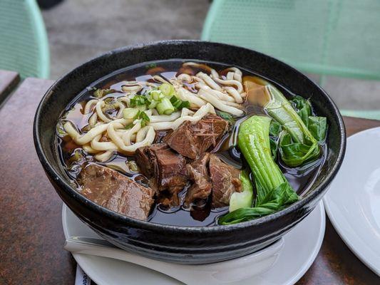 Beef noodle soup