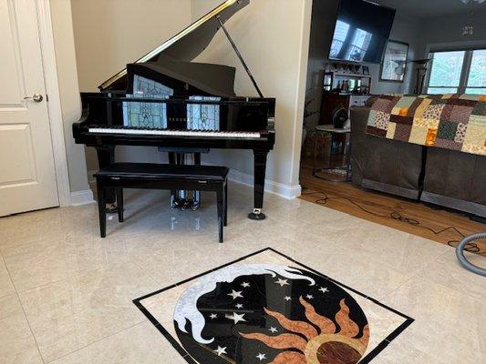 YAMAHA C2X GRAND PIANO