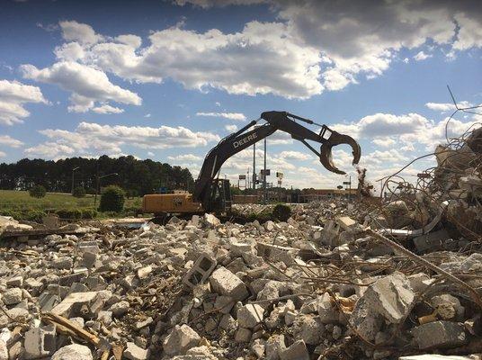 Wall Recycling Crushing Concrete