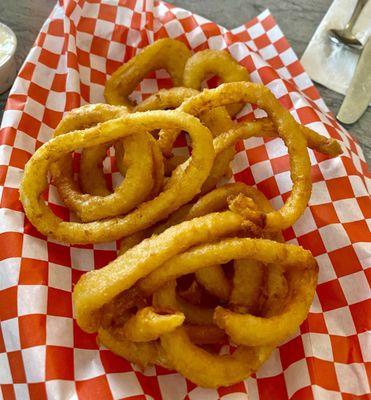 Beer batter onion rings, crisp & sweet, $6 yum