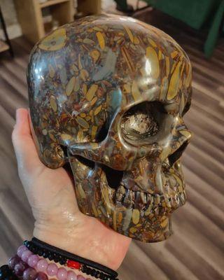 We carry a wide selection of crystal skull carvings