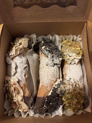 Almond, Oreo & Pistachio Cannoli