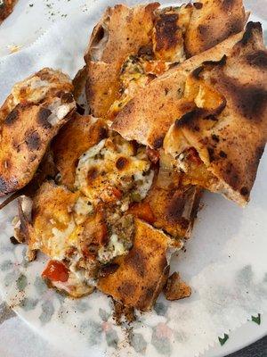 Spicy beef pide