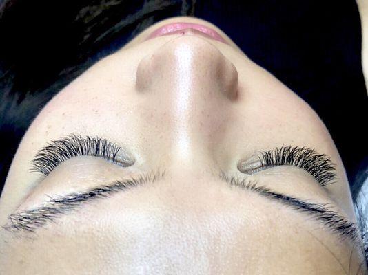 Full Classic Eyelash Extension Set -- $85 using Groupon deal