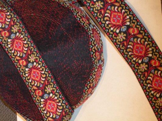 Vintage Jacquard Ribbon Trim Tape Amazing Floral design Red, blue, beige great for customs