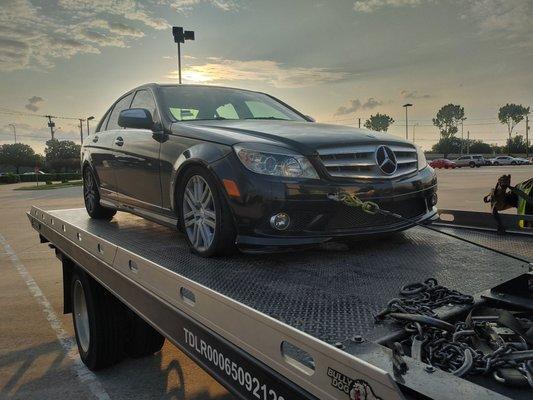 Took Mercedes here, at 7.20PM. They can service any car, they're a small business but FIRST CLASS SERVICE.  Had my tires In stock.