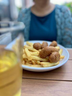 Mini dogs and fries