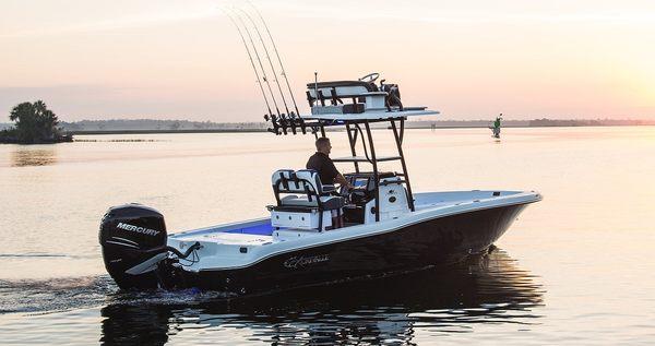 Crevalle 26 Hybrid Bay Boat