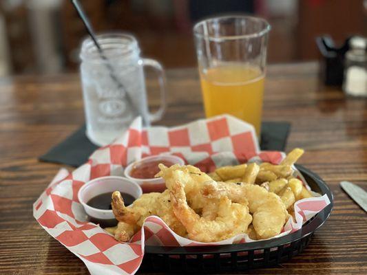 Tempera shrimp and garlic fries