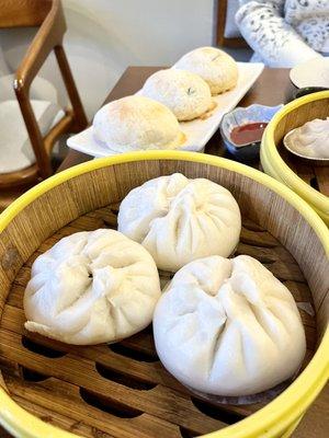 BBQ pork buns