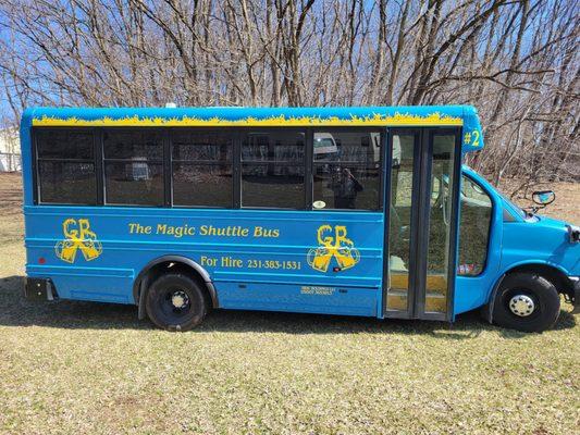 The Magic Shuttle Bus-Grand Rapids