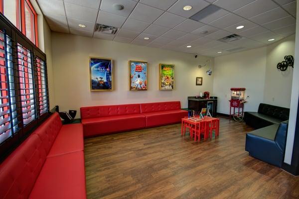 Enjoy some popcorn or refreshments in the comfortable waiting room