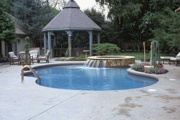 Freeform Pool & Spa