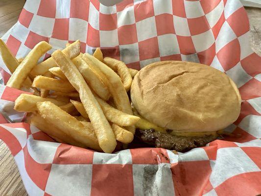 1/4 lb Cheeseburger with Fries