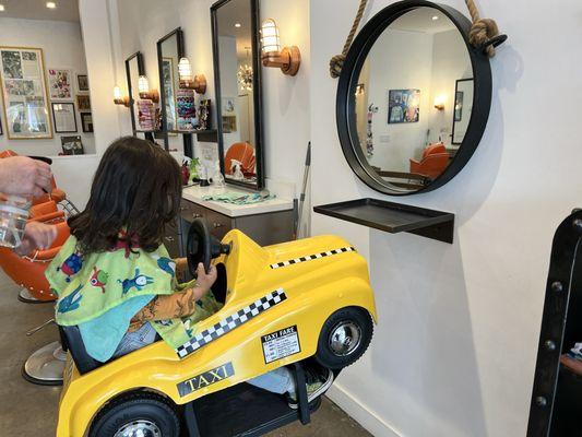 Taxi car salon seat is so much fun for younger kiddos.