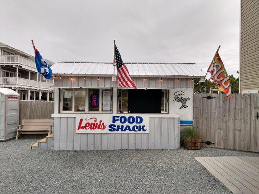 Lewis Seafood Shack, just outside the Lewis Seafood Market at 822 Carolina Blvd, Topsail Beach NC