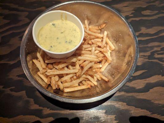 Green Chile queso fries