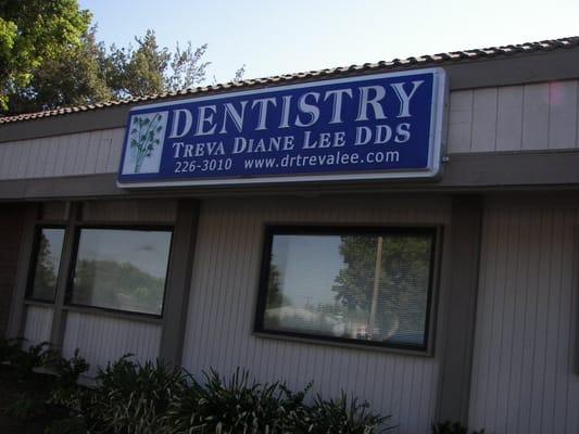 Treva Lee, DDS