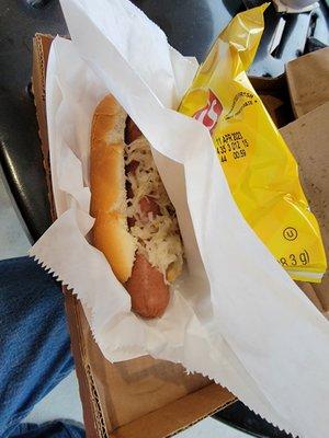 Hotdog and chips