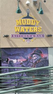 Cool outside mural of Muddy Waters