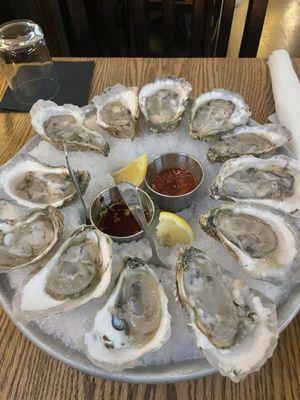 $1 oysters