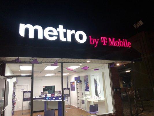 METRO BY T-MOBILE