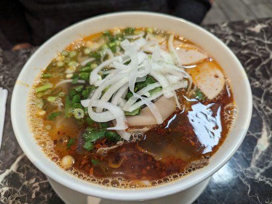 Bun bo hue