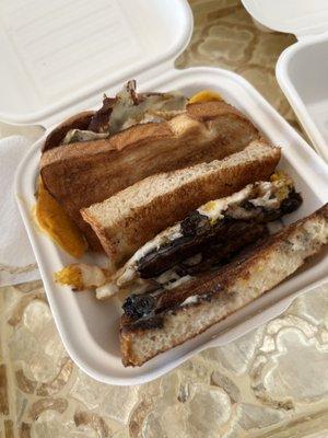 Buzz Egg Sandwich (added mushroom)