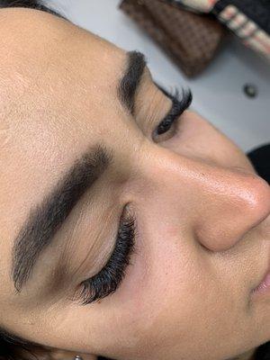 Volume lashes by Amanda