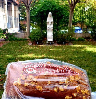 Freshly baked 2 lb Pumpkin Bread loaf available at the Monastery of the Angels. Hollywood Hills, CA.  December 2022