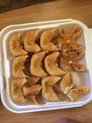 Cream cheese wontons