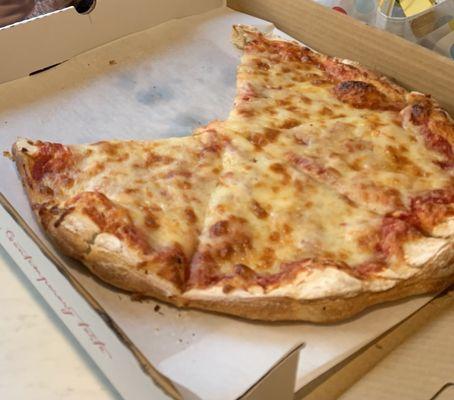 Cheese pizza