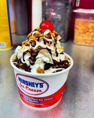 Hot Fudge Sundae