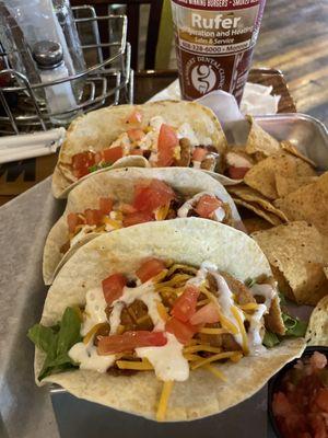 Chicken bacon ranch tacos