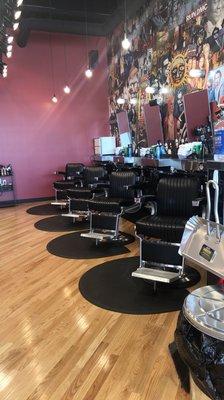 Floyd's 99 Barbershop