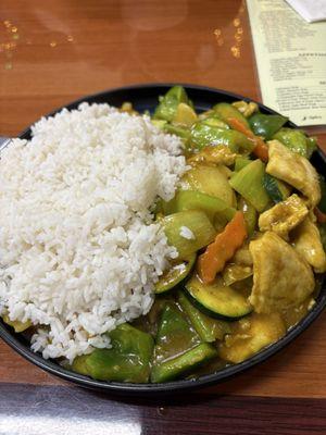 Curry chicken and steamed rice at Chef Chen, Vacaville