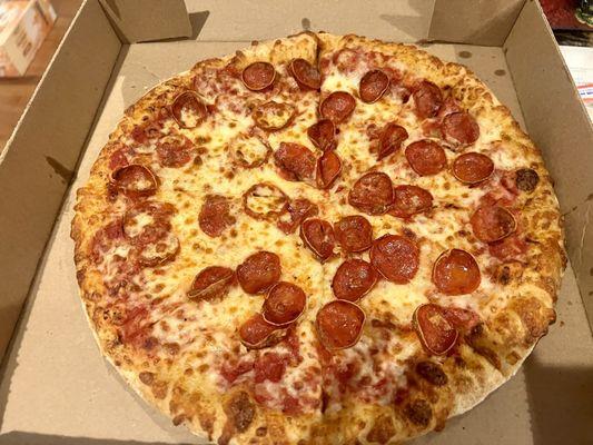 Medium pepperoni