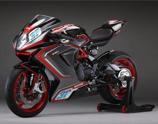 The 2020 MV AGUSTA F3RC, an 800cc moto masterpiece.